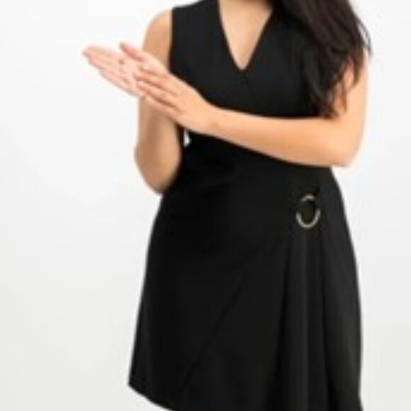 plus size simple black v neck sleeveless dress size 4X Michel Studio - Picture 1 of 10